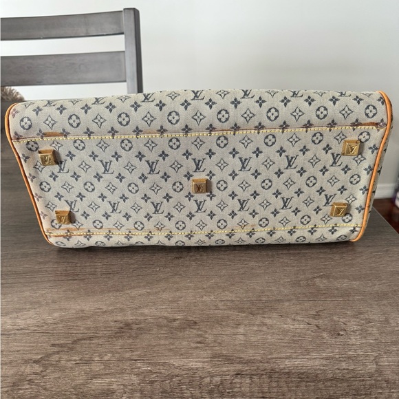 LV Mini Lin Marie 🍸 - Picture 4 of 12